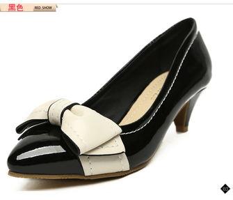 吃瓜黑色鞋,探寻时尚与潮流的跨界传奇