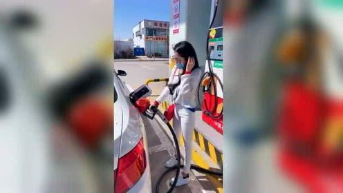 前排吃瓜青年,揭秘娱乐圈幕后风云