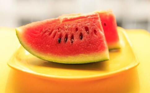 吃瓜吃西瓜的好处,西瓜吃出健康与快乐