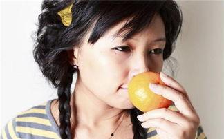 秋秋吃瓜视频,揭秘娱乐圈幕后故事