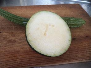 夜酱吃瓜,揭秘娱乐圈那些不为人知的幕后故事