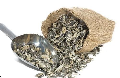 瓜子花生照片吃瓜,瓜子花生美食之旅